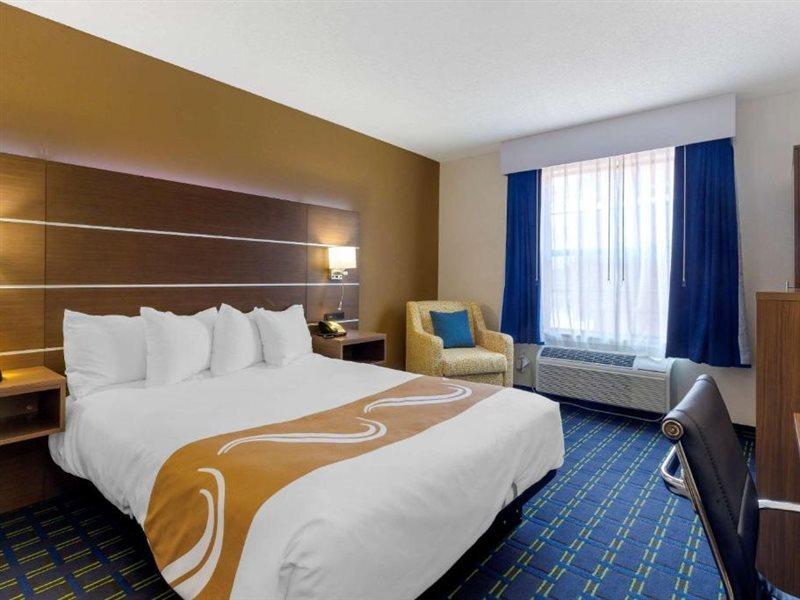 Quality Inn Lee Exteriör bild