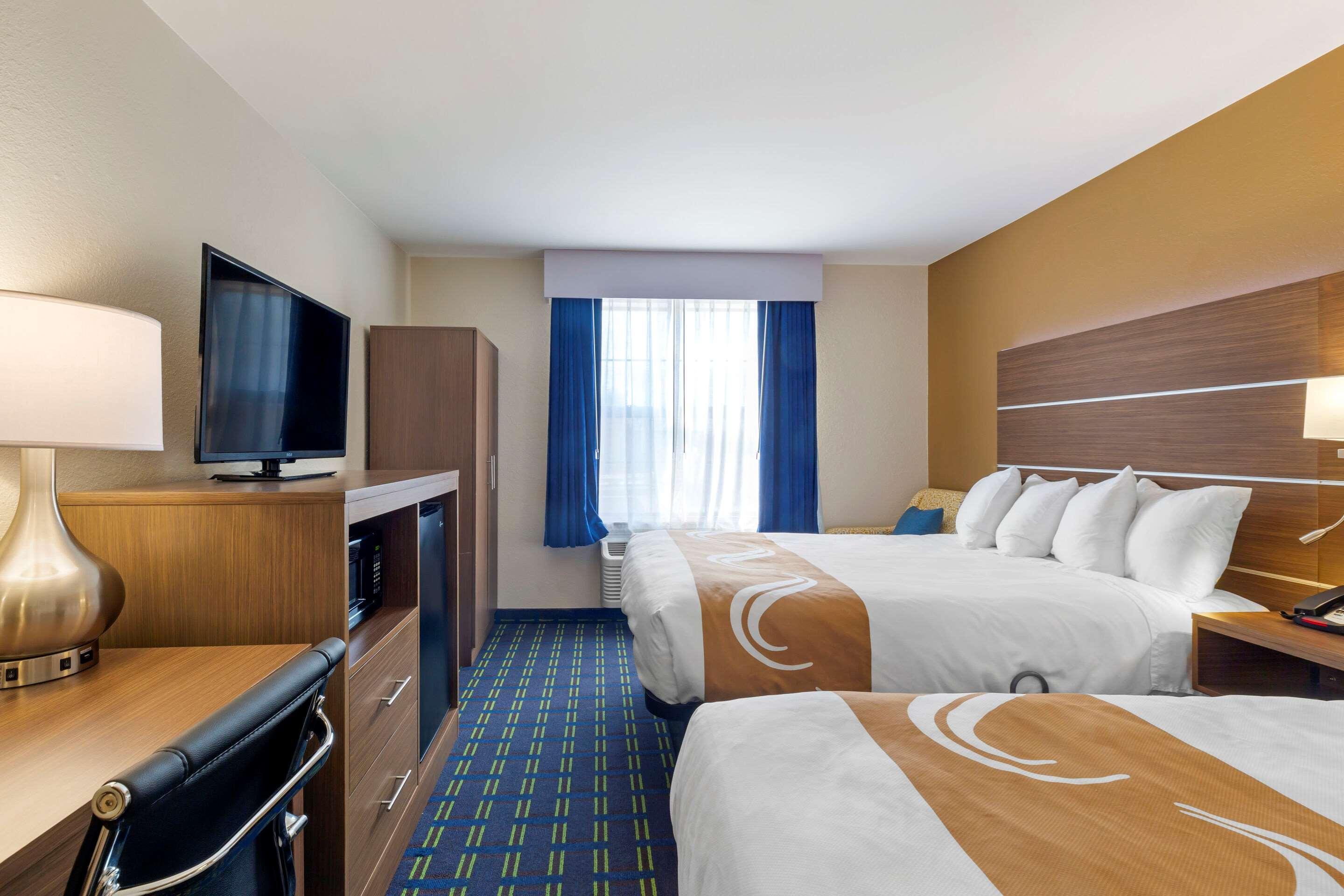 Quality Inn Lee Exteriör bild