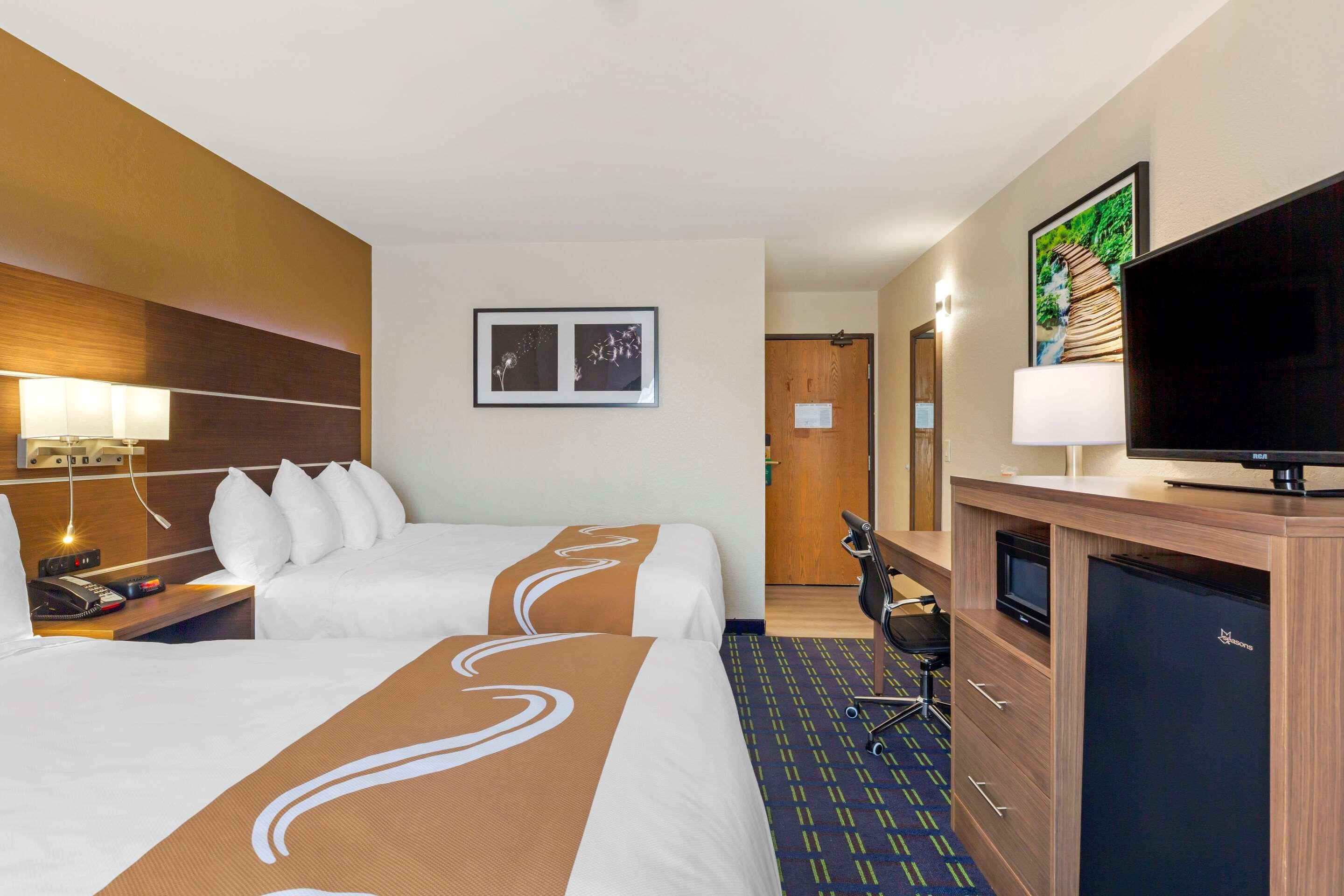 Quality Inn Lee Exteriör bild