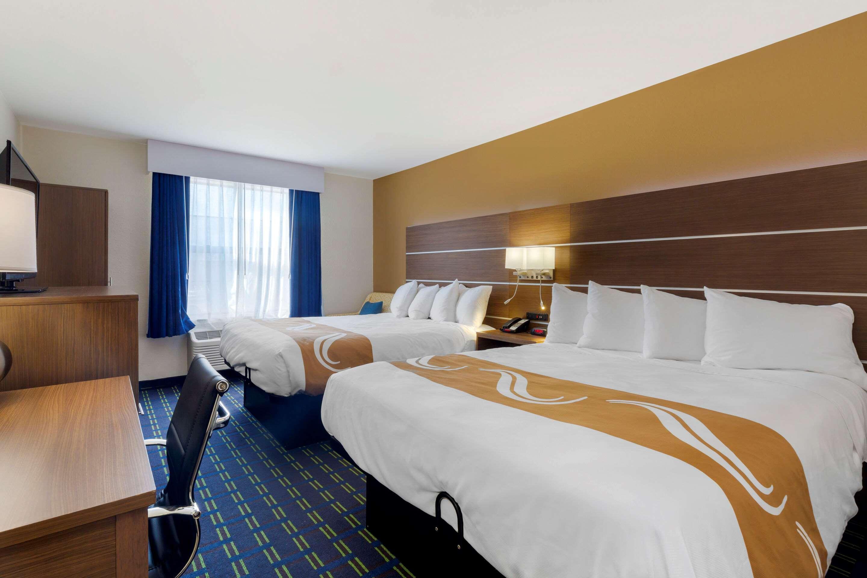 Quality Inn Lee Exteriör bild