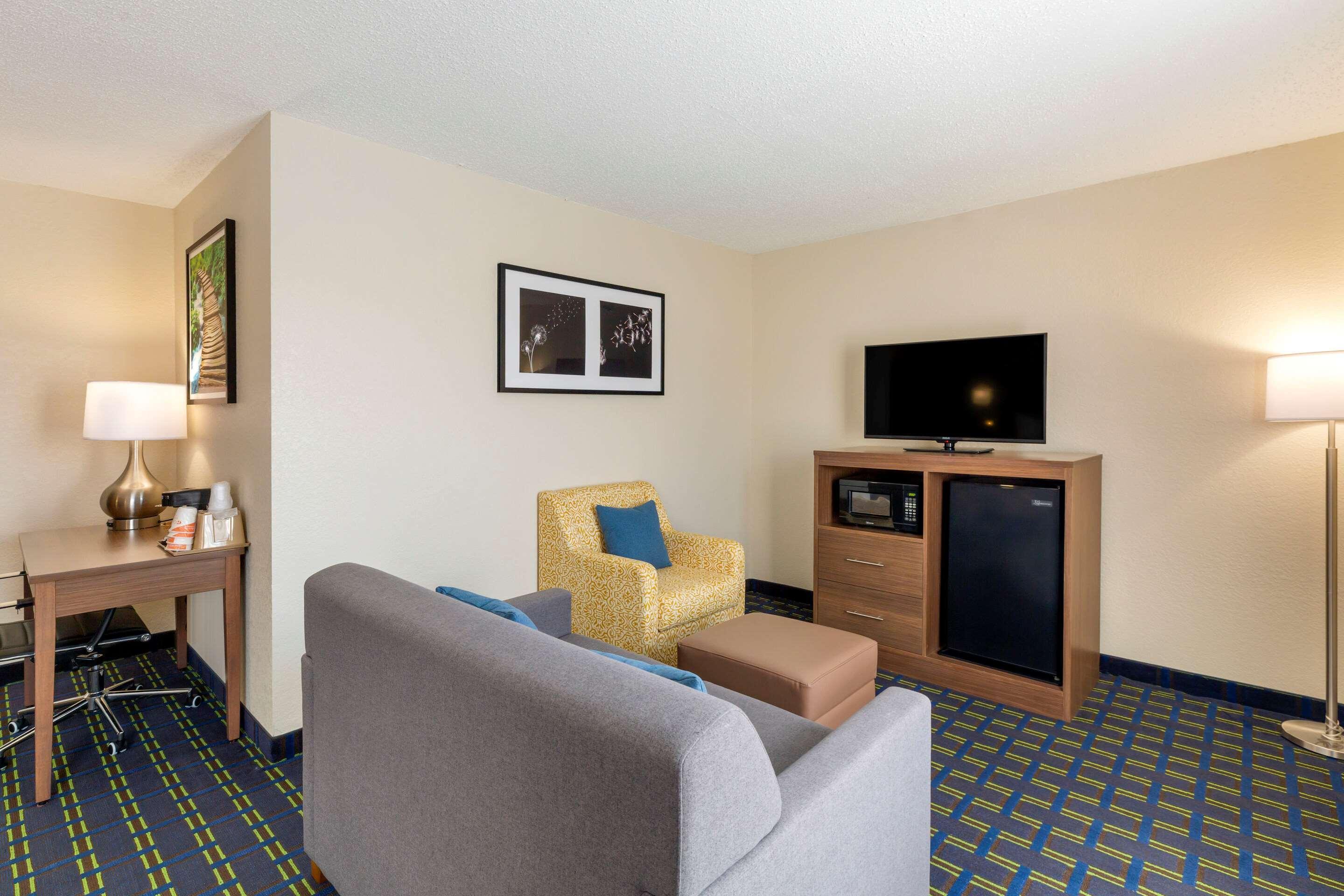 Quality Inn Lee Exteriör bild